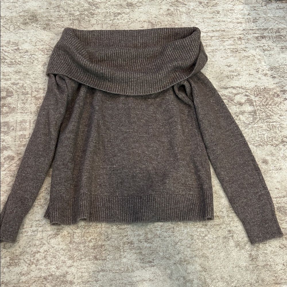 LOFT outlet Off-Shoulder soft Brown Sweater size small